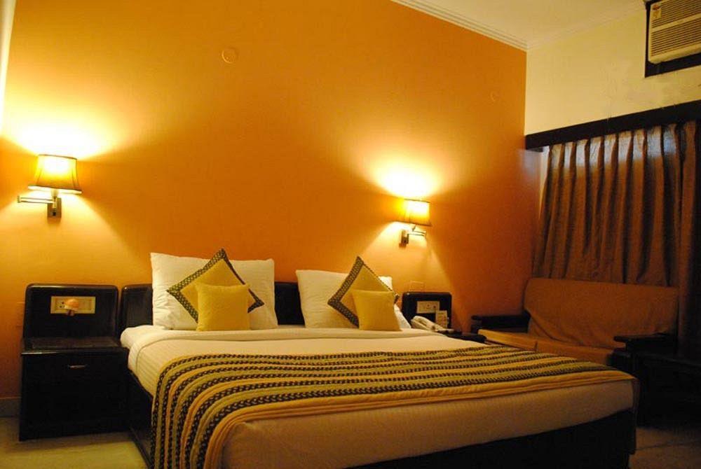 The Beaufort Inn New Delhi Eksteriør billede