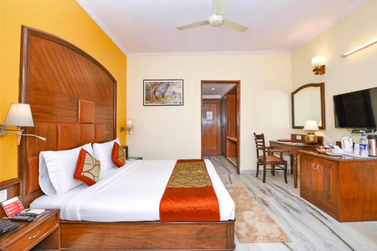 The Beaufort Inn New Delhi Eksteriør billede