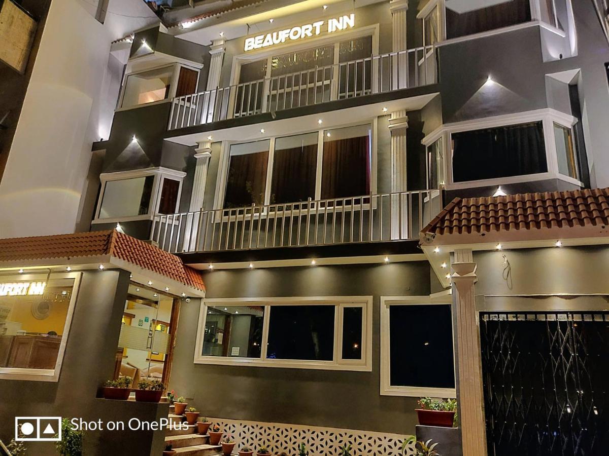 The Beaufort Inn New Delhi Eksteriør billede